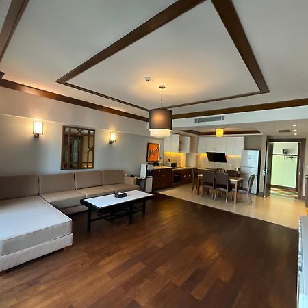 Kantharyar Serviced Apartment Yangon Exteriör bild